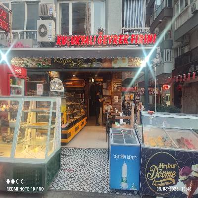 Küçükyalı Gevrek Fırın storefront