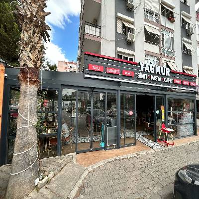 Karşıyakalı Yağmur Unlu Mamülleri storefront